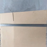 Charnière de piano à friction